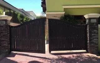 Luxury villa swing gate