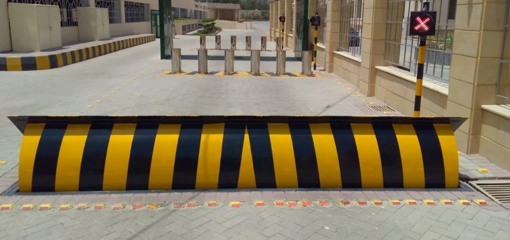 Automatic road blocker security system for secure vehicle access control in Pakistan