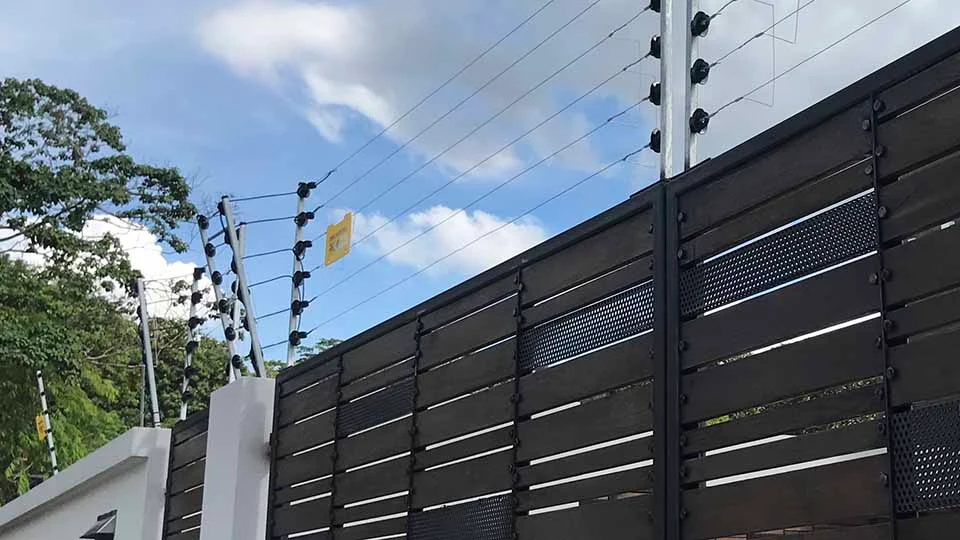 High security electric boundary fence system for industrial property protection
